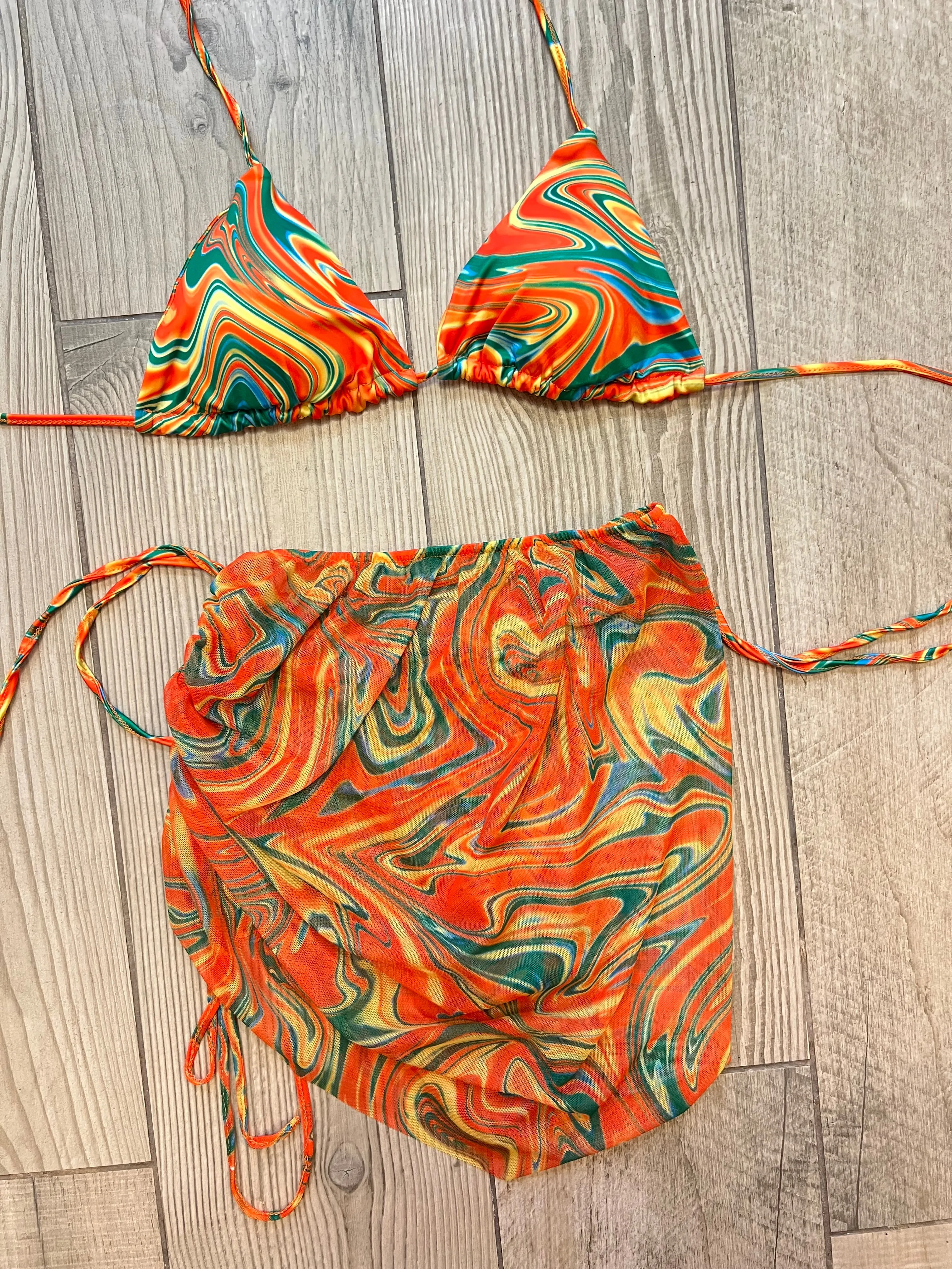 Bikini con pareo Neon