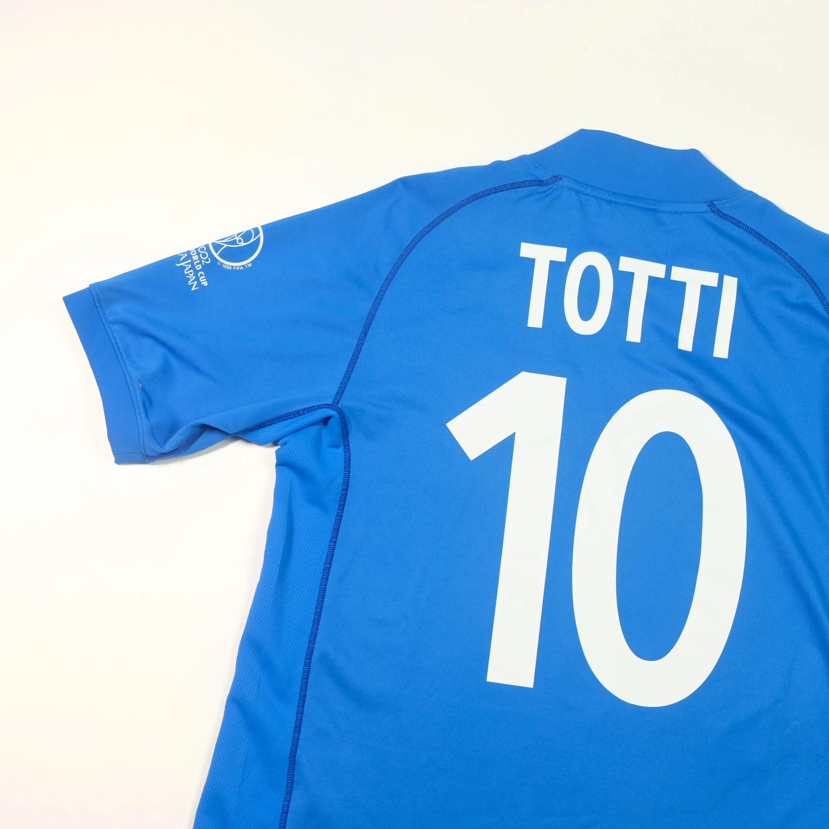 Italy 2000/2001 Totti Kappa Original Home Football Shirt Medium