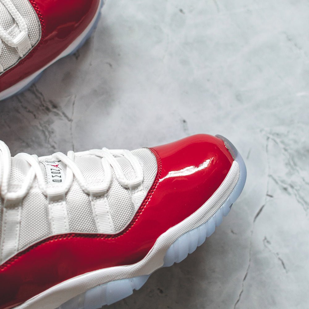 Jordan 11 Retro Cherry (2022)