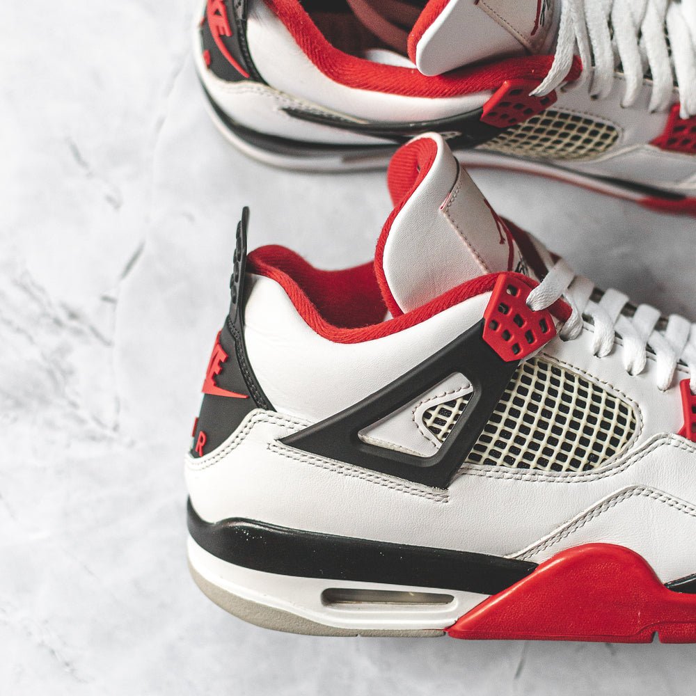 Jordan 4 Retro Fire Red (2020)