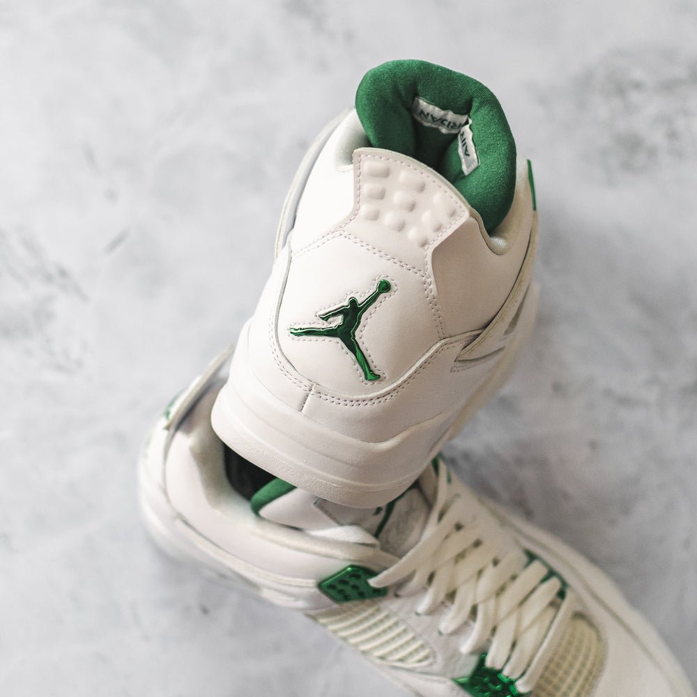 Jordan 4 Retro Metallic Green