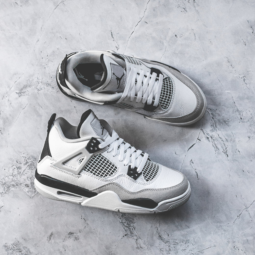 Jordan 4 Retro Military Black (GS)