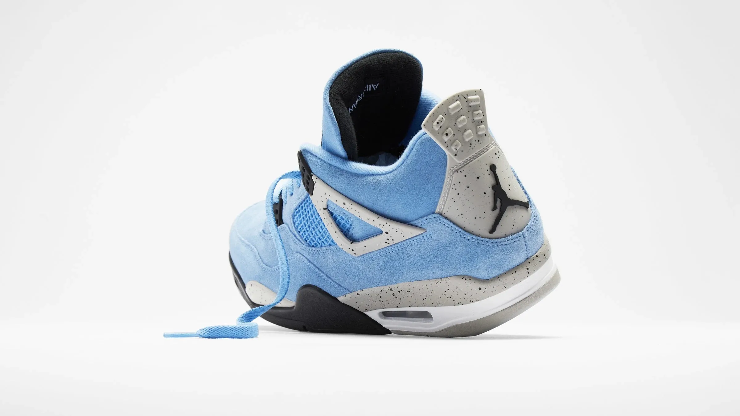 Jordan 4 Retro University Blue