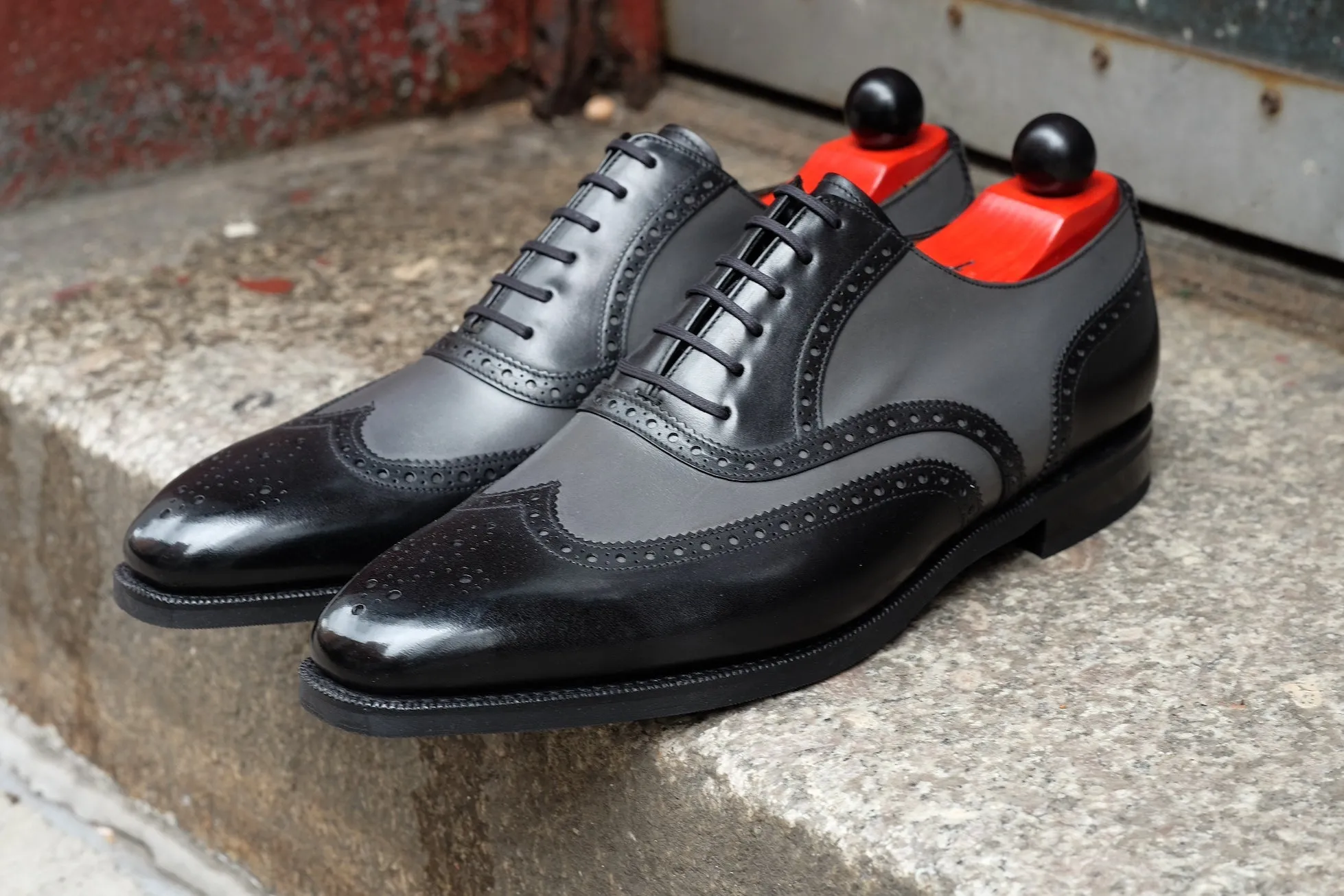 Kitsap - MTO - Black Calf / Grey Calf - LPB Last - City Rubber Sole - Fleur De Lys Medallion