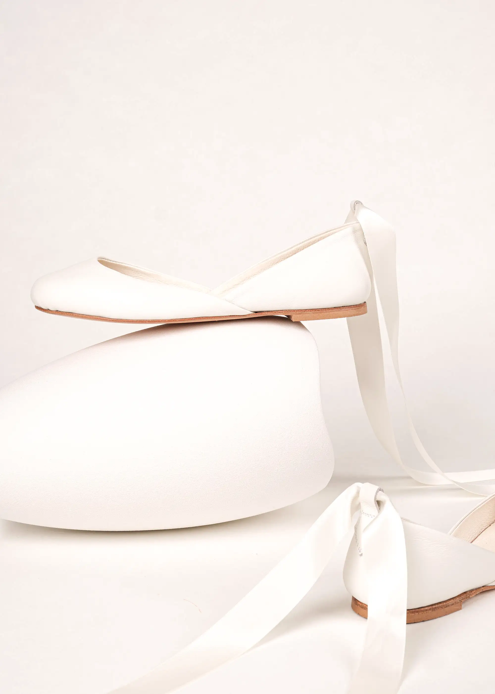 LUNA BALLET FLATS - CREAMY WHITE