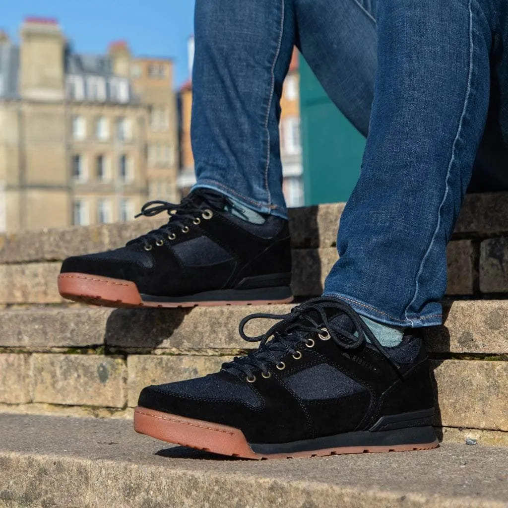 Monty Lo : Black/Gum