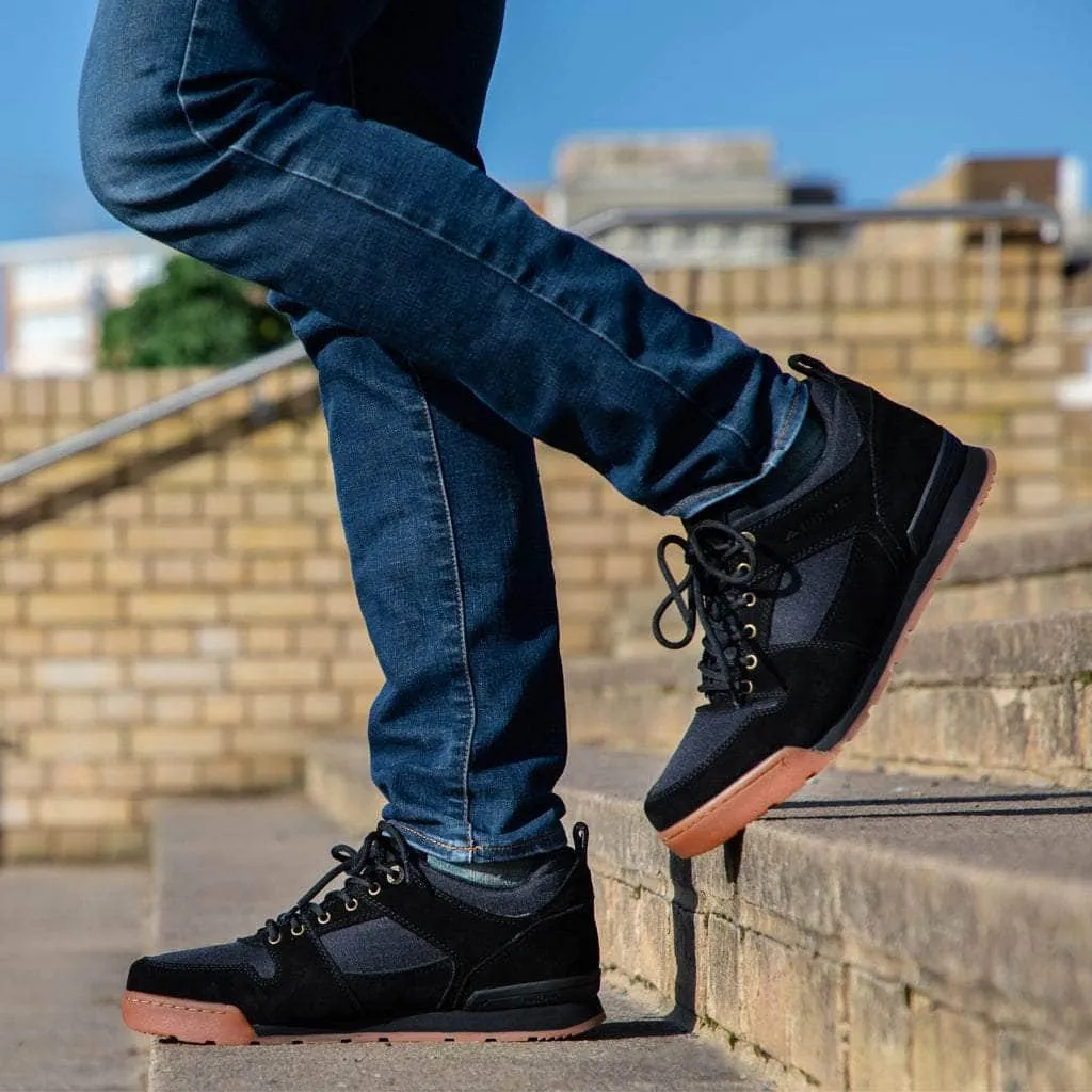 Monty Lo : Black/Gum