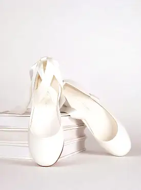 SIENNA BALLET FLATS – LIGHT IVORY