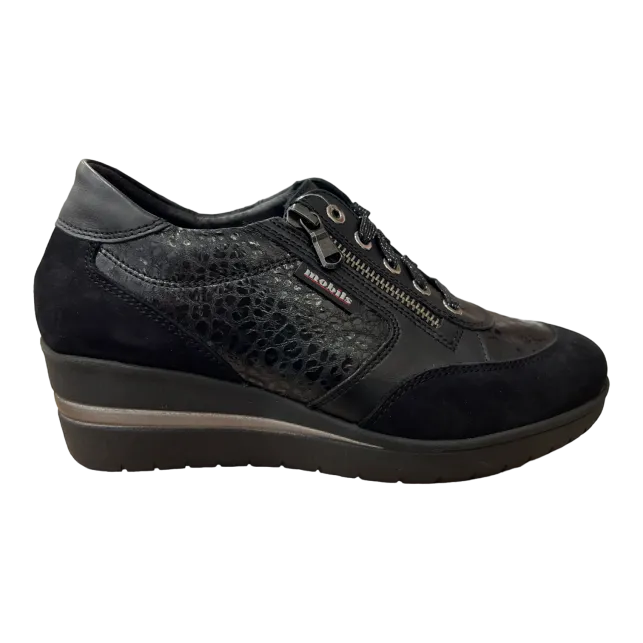 Sneakers da donna  nero Cod: Patrizia